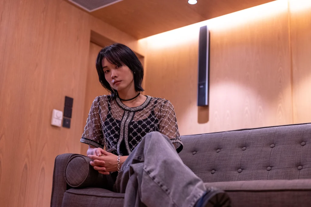 談善言說，演戲是她尋找自我的方法：「透過演繹不同角色，我會更清楚自己是怎樣的人。」（劉彥汶攝）