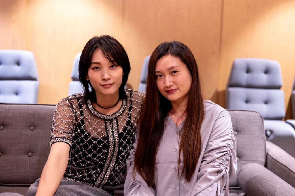 《虎毒不》女主角談善言與導演陳小娟。（劉彥汶攝）