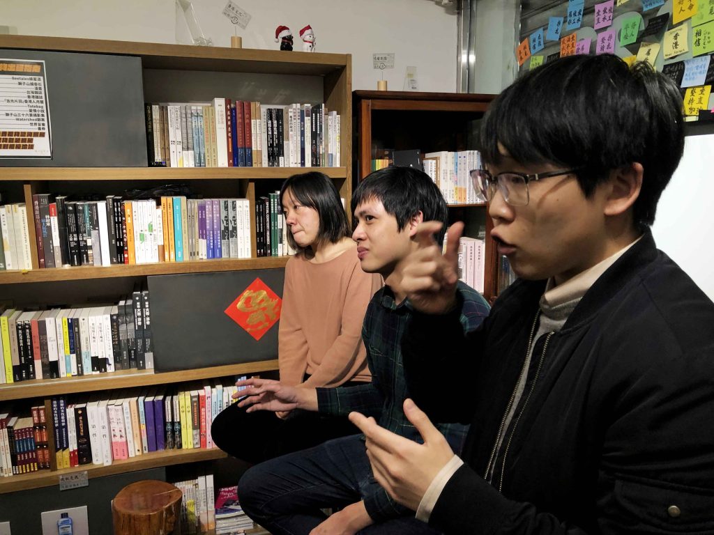 2022年意軒在獨立書店舉辦多場活動,當中探討聾人權利。