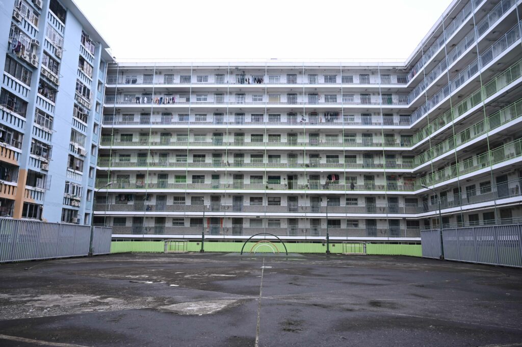 據本刊統計，位於石硤尾與九龍塘中間的南山邨排全港空置第二名。（劉彥汶攝）